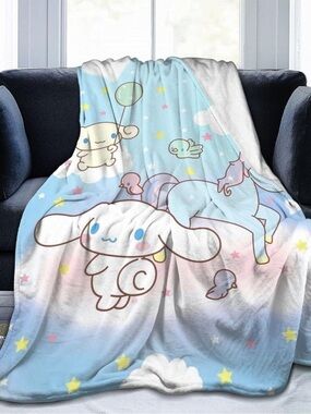 NWT Sanrio Cinnamoroll Plush Throw Blanket - Light Blue Cute Character Design